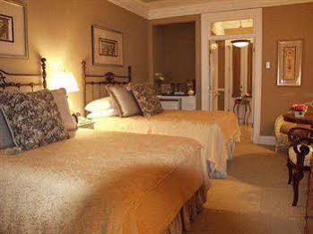 Main Street Inn & Spa Hilton Head Island Exterior photo